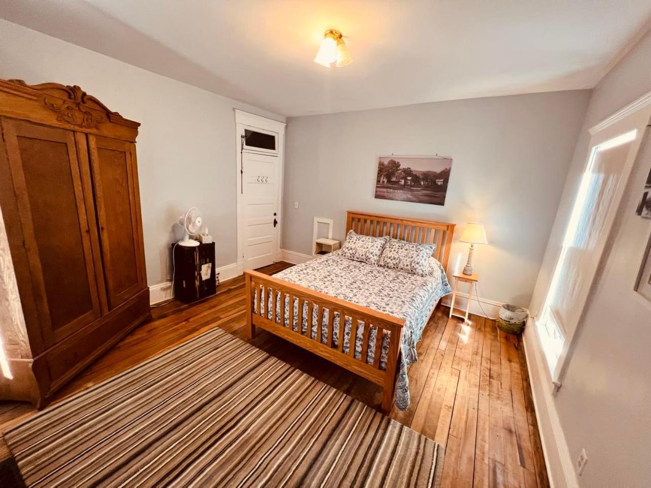 Laurel River Club Bed & Breakfast Or Lrcbnb Dryfork Exteriör bild